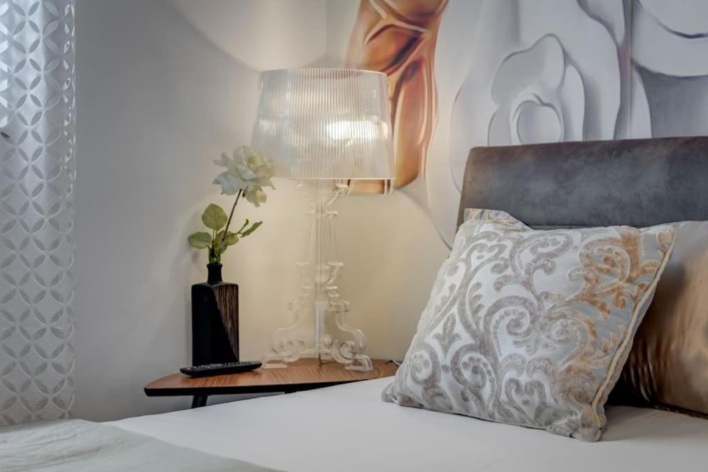 Spacious Lux Apartament