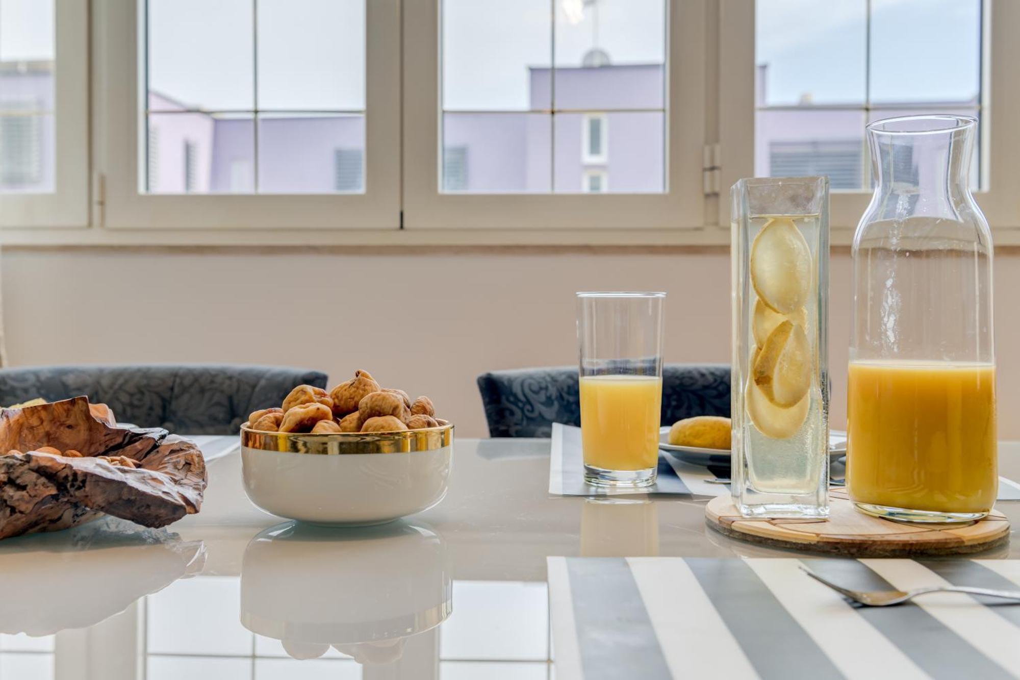 Spacious Lux Apartament *
